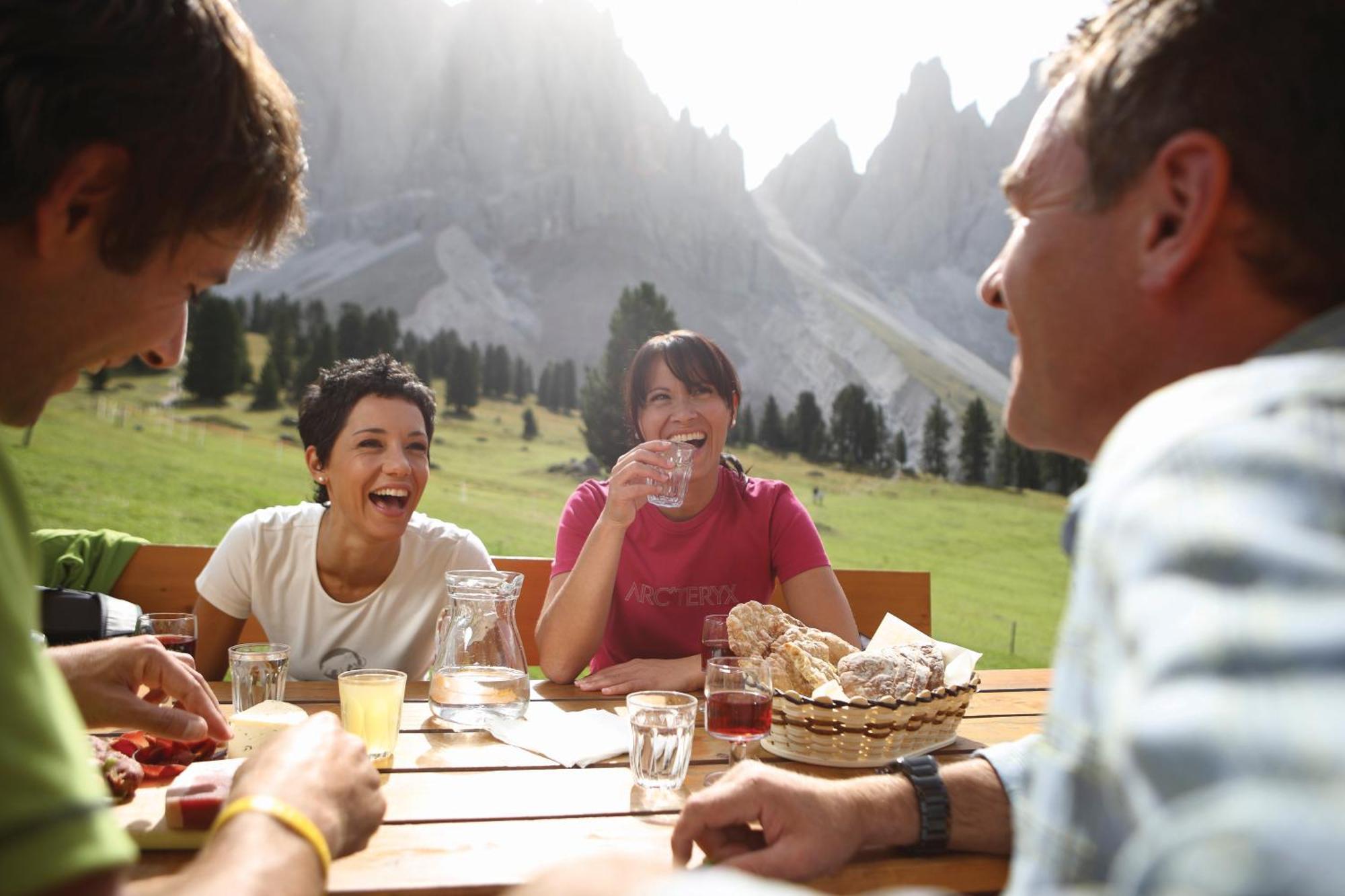 Sankt Johann Spa Suites & Apartments Prato allo Stelvio Εξωτερικό φωτογραφία